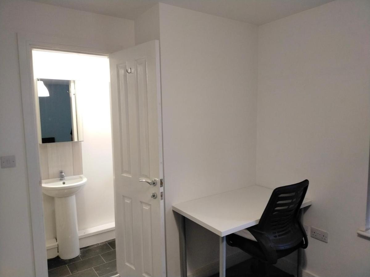 4 Bed Entire House - Heart Of The City - Near Sufc Sheffield Eksteriør billede