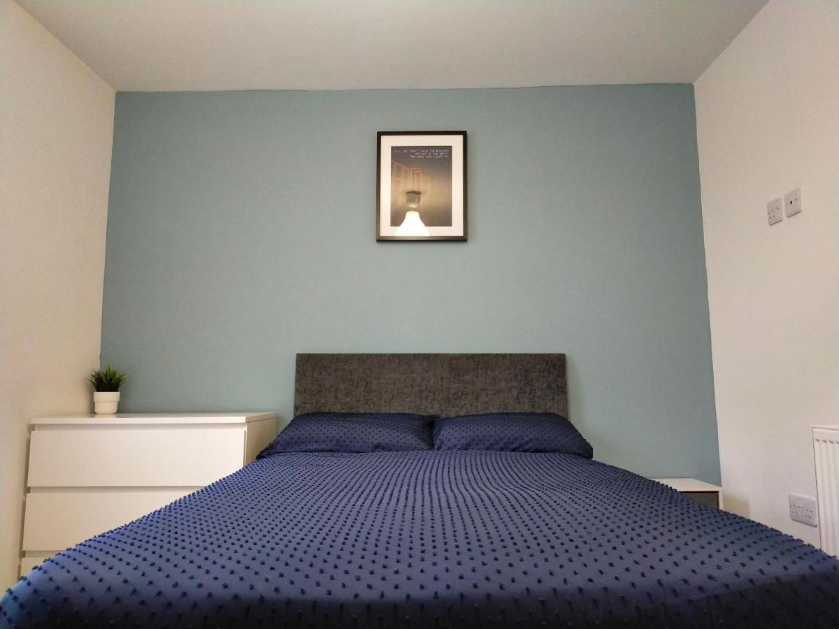 4 Bed Entire House - Heart Of The City - Near Sufc Sheffield Eksteriør billede